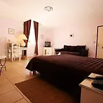 Logis Et Restaurant La Bastide Cabezac