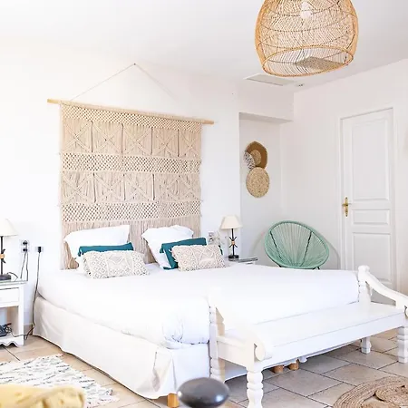 Hotel Logis Et Restaurant La Bastide Cabezac Bize-Minervois