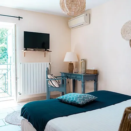 Logis Et Restaurant La Bastide Cabezac