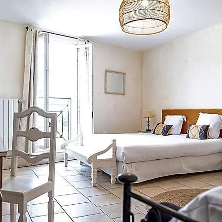 Logis Et Restaurant La Bastide Cabezac Отель