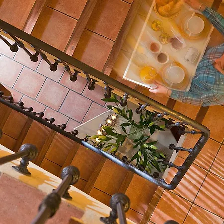 Отель Logis Et Restaurant La Bastide Cabezac Биз-Минервуа
