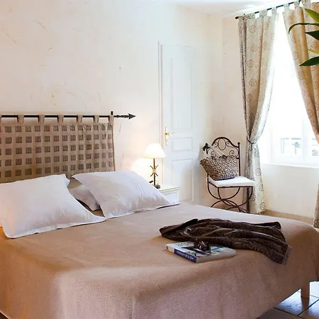 Logis Et Restaurant La Bastide Cabezac Hotel 3*