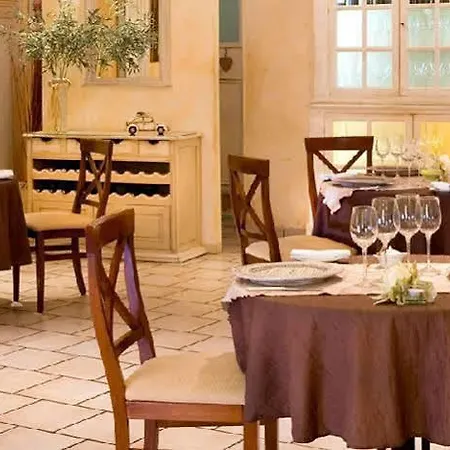 Logis Et Restaurant La Bastide Cabezac Bize-Minervois